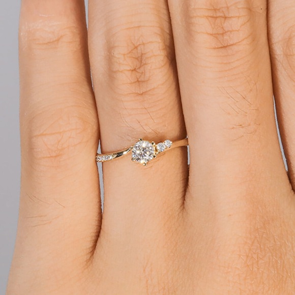 18k Gold 1 Carat Lab Grown Diamond Ring - Picture 2 of 3